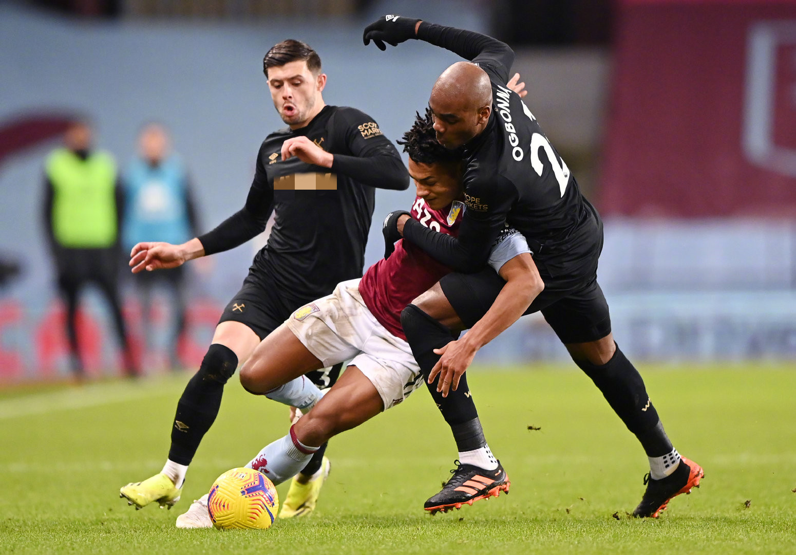 获了更多荣 获了更多荣